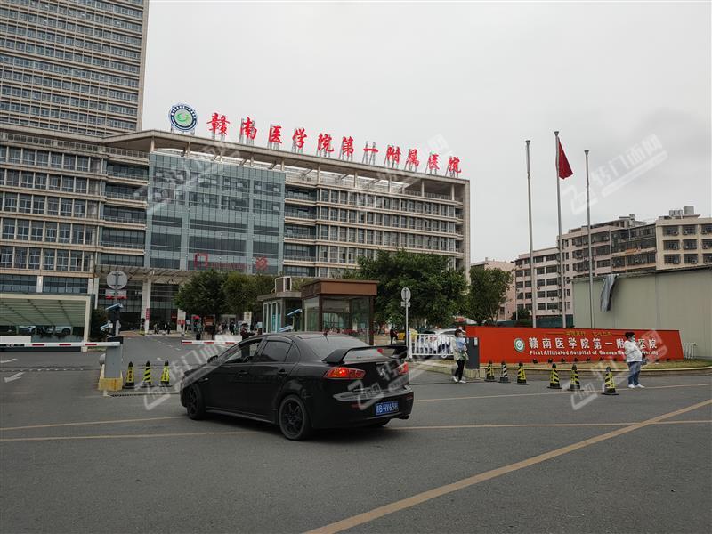 开发区第一附属医院旁全新装修宾馆+餐厅整体转让、证件齐全、停车方便